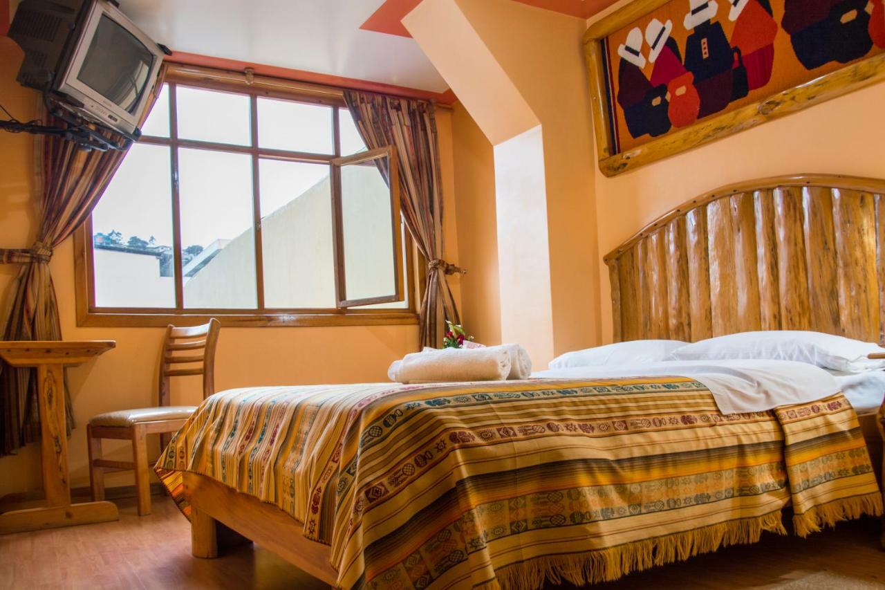 Hotel Santafe Inn Отавало Экстерьер фото