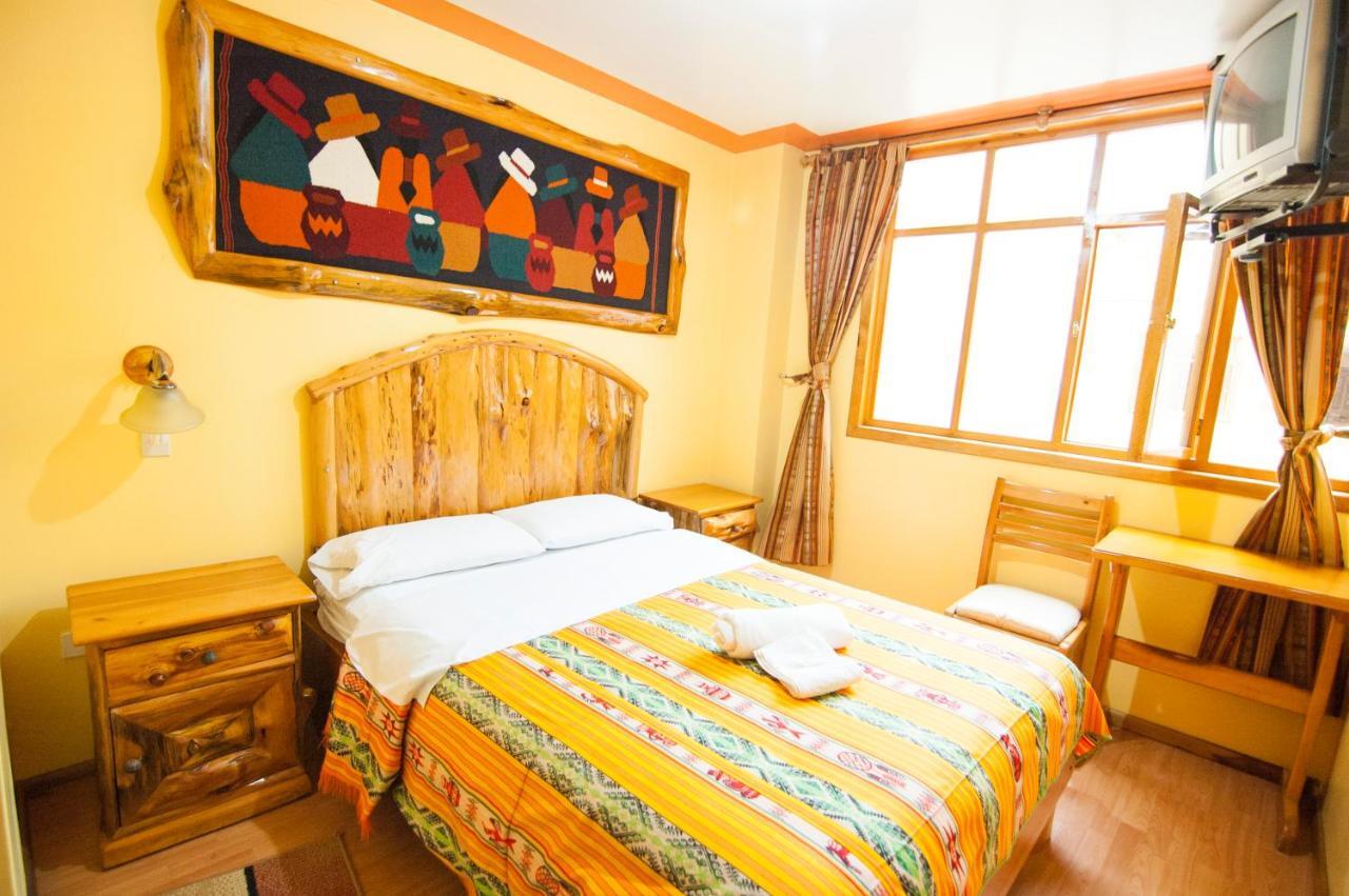 Hotel Santafe Inn Отавало Экстерьер фото